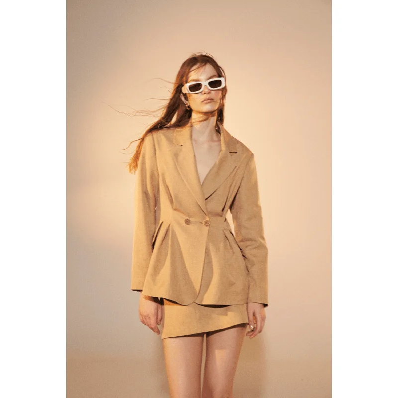 Marde Tailored Jacket in Almond Buff